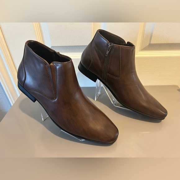 “Amapo” NWOT Men’s Brown Vegan Leather Side Zipper Ankle Boot Size 8.5/41 - Picture 4 of 14